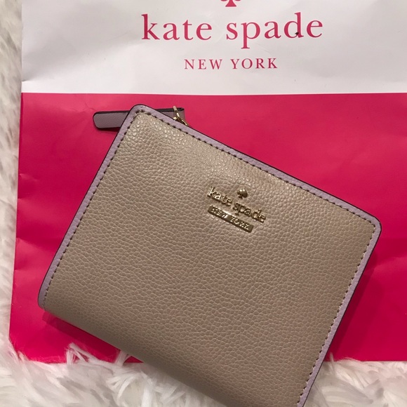 kate spade Handbags - KATE SPADE Small Shawn Patterson Drive Wallet NWT